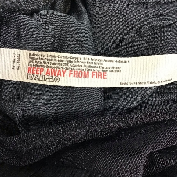 Free People Solid Black Melrose Lace Open Back V Neck Bodysuit - Picture 11 of 12